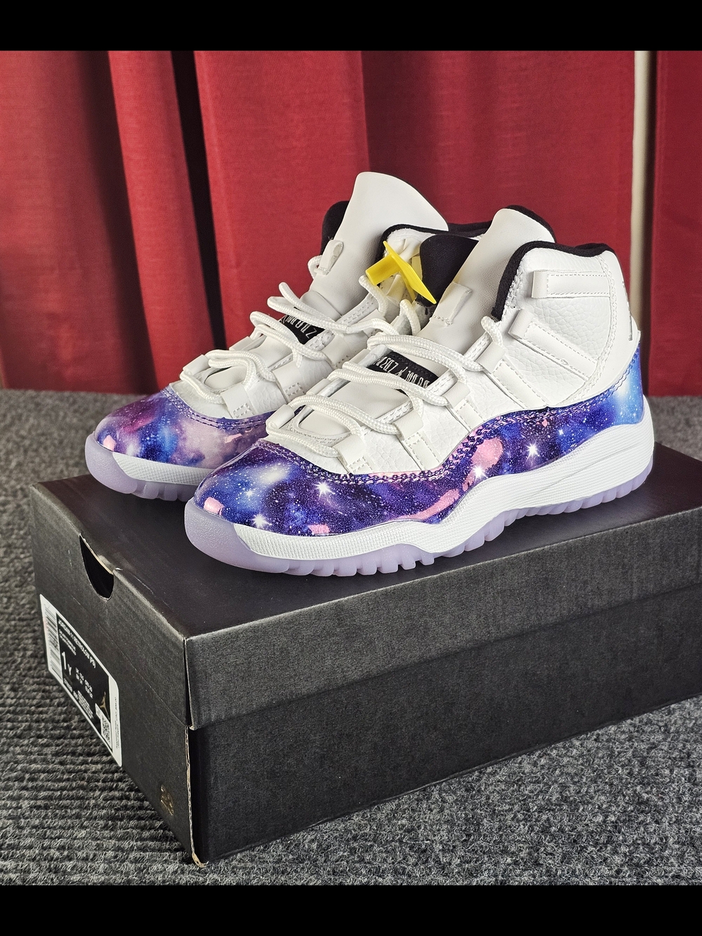 Kids 1Y White Purple Jordan 11 Galaxy Print High-Top Sneakers